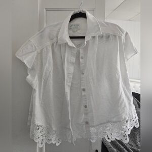 American Eagle Outfitters White Shirt